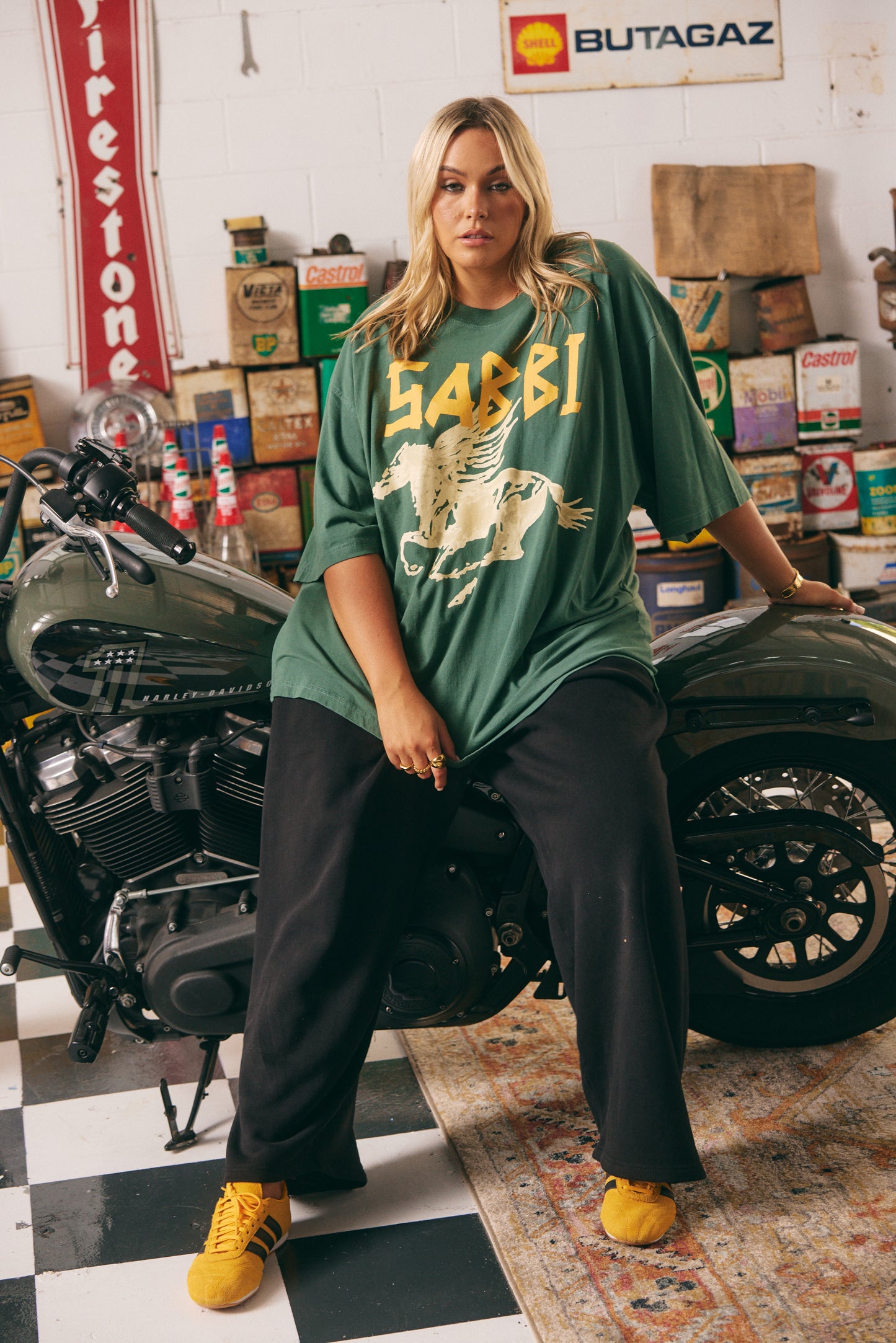 THE VERY OVERSIZED RHINESTONE TEE GREEN | Sabbi The Store
