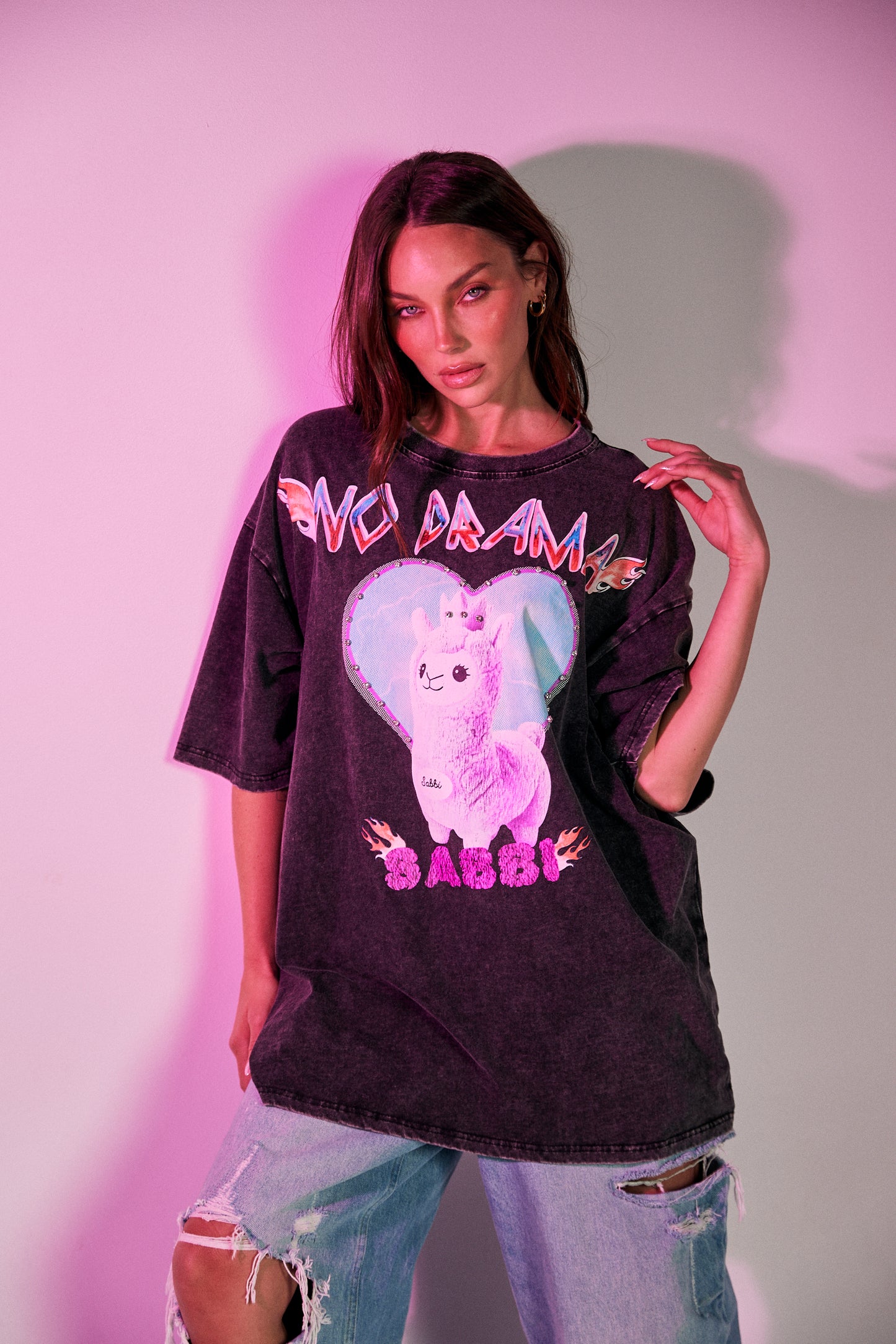 THE NO DRAMA LLAMA BLING TEE - BLACK l Sabbi