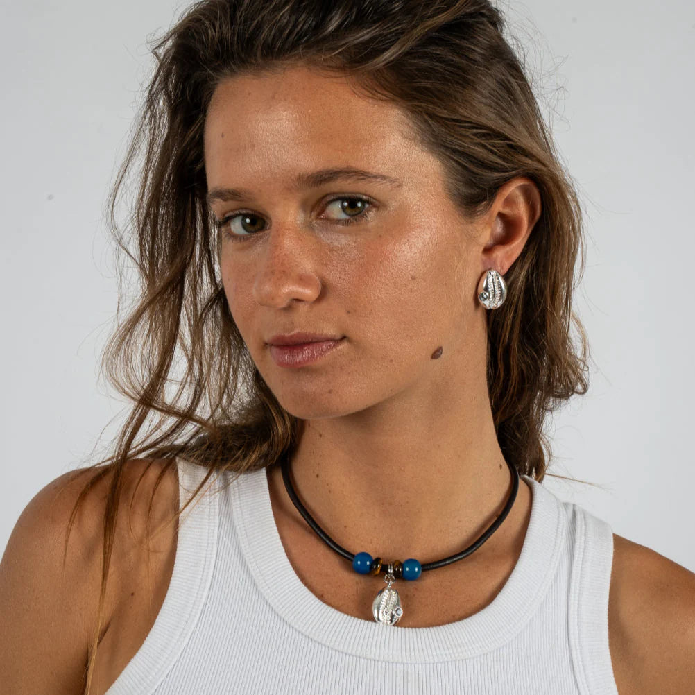 Cowrie Earrings Silver | Briwok