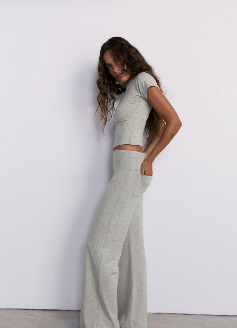 Full Length Yin Flare Grey Marle | Pinky & Kamal
