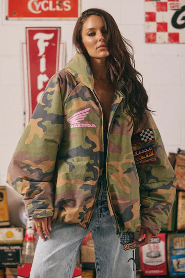 The Be Kind Bomber Jacket - Camo | Sabbi