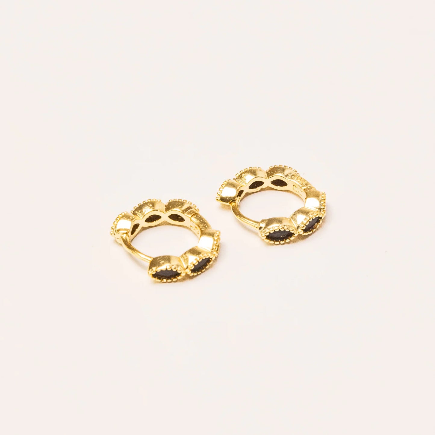 Teardrop Onyx Hoops in Gold | We Are Emte