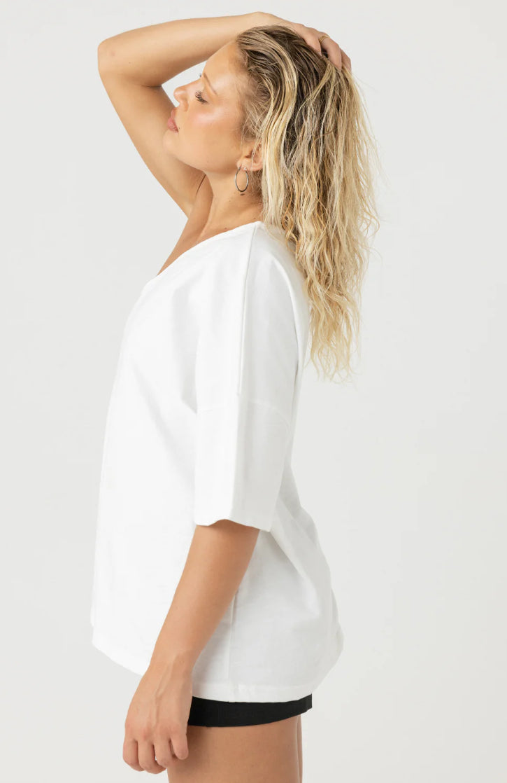 ONE SHOULDER T-SHIRT - WHITE | Pinky & Kamal