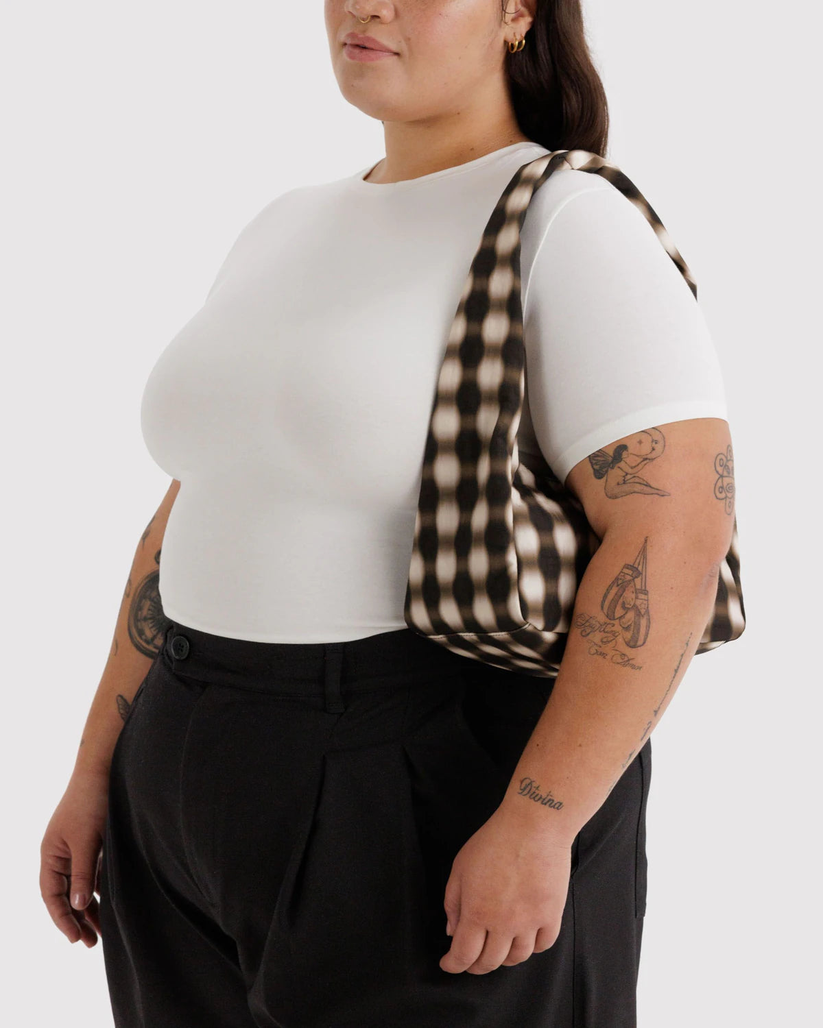 Small Nylon Meringue Bag - Blurred Gingham Brown | Baggu