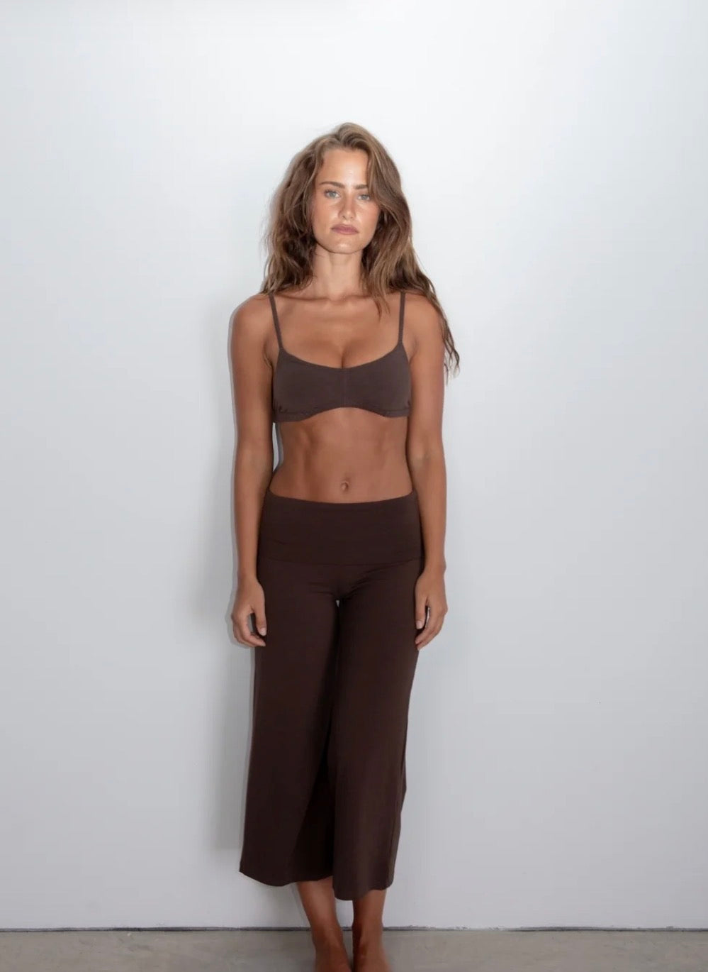 Yin Flare 7’8 Length - Brown | Pinky & Kamal