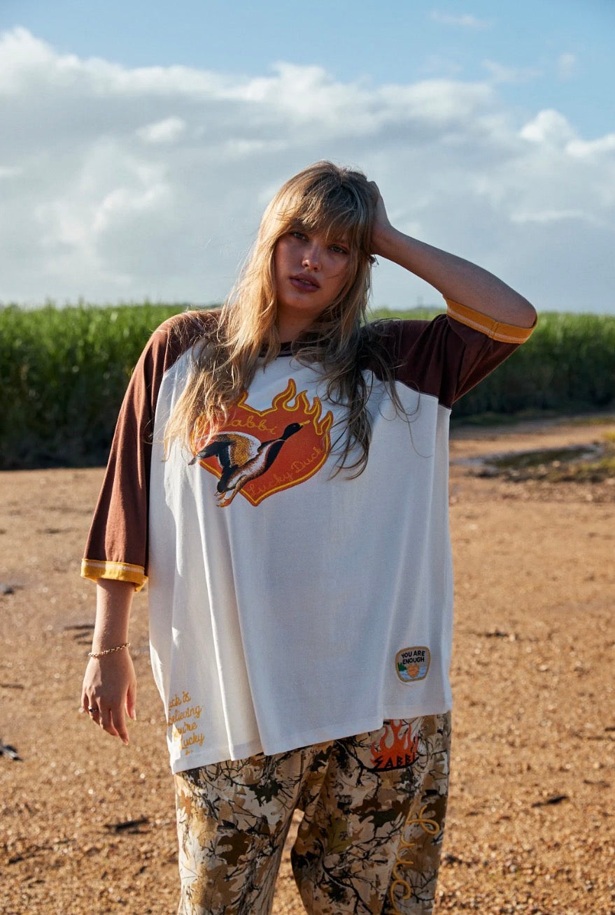The Very Oversized Lucky Duck Reagan Tee - Sabbi