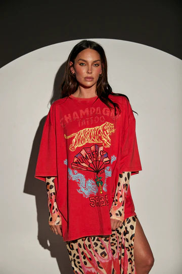 The Very Oversized Numero Uno Tee - Red | Sabbi