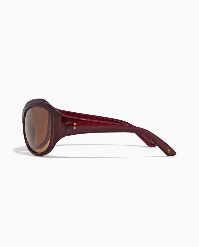 Sunny Pinot Noir Hazelnut | Szade