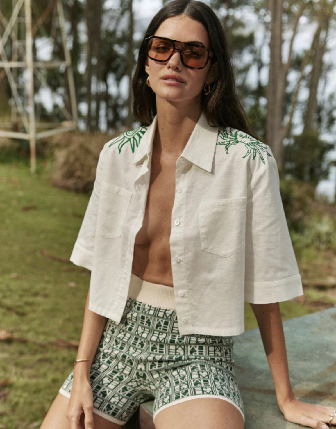 Iconic Yardage Shorts - Green | Juan & Me