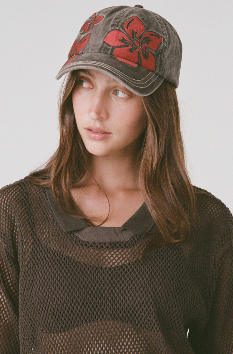 HIBISCUS CAP - WASHED BROWN/RED | Pinky & Kamal