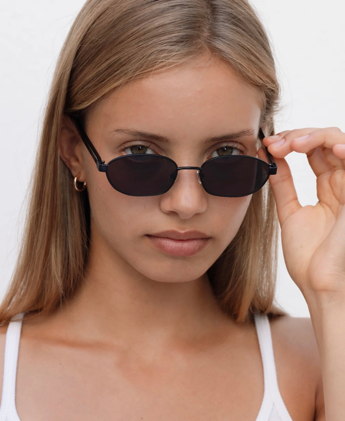 Lara Sunglasses Black | Lu Goldie