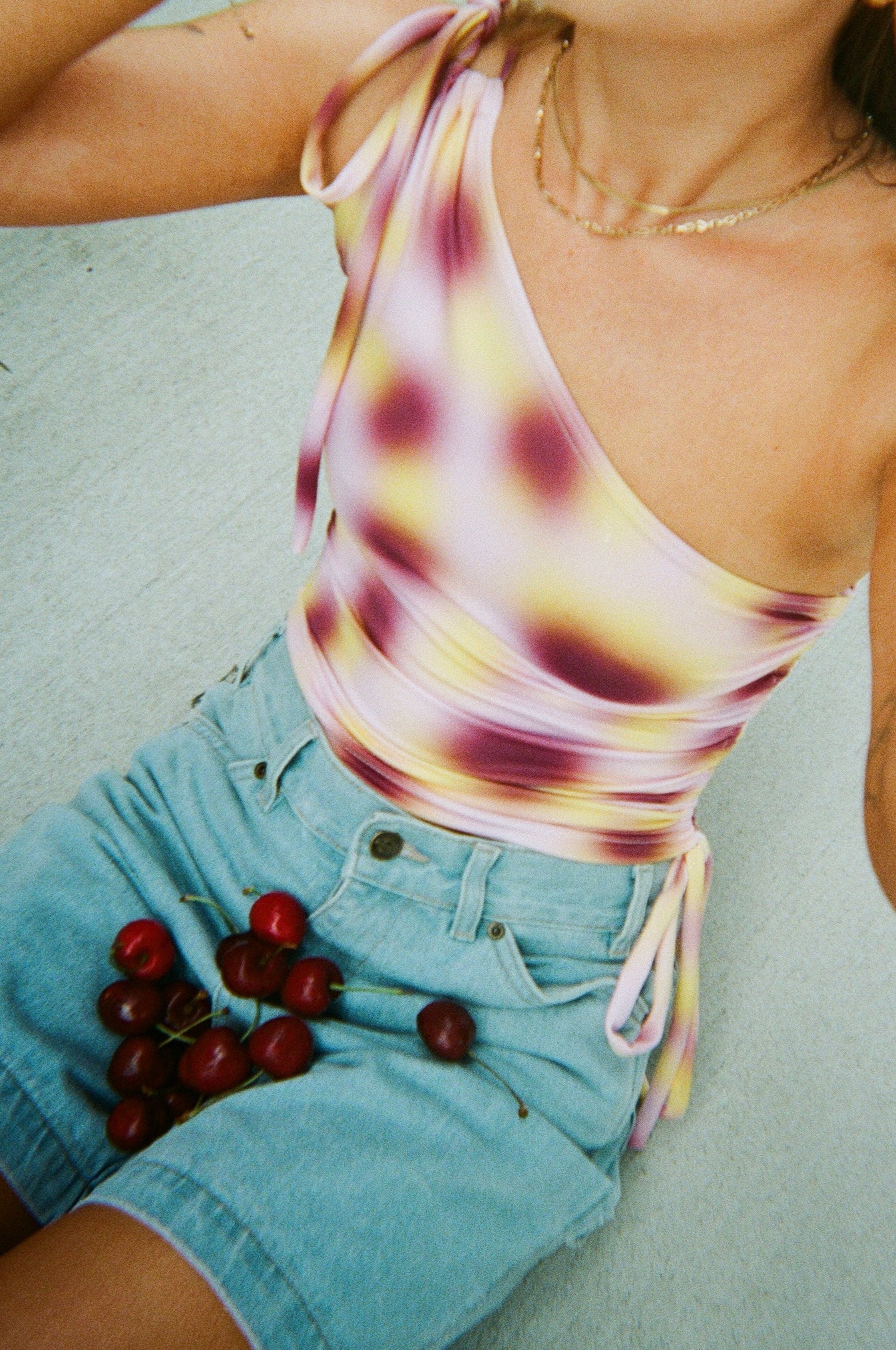 One Shoulder Top - cherry baby | Eeyo