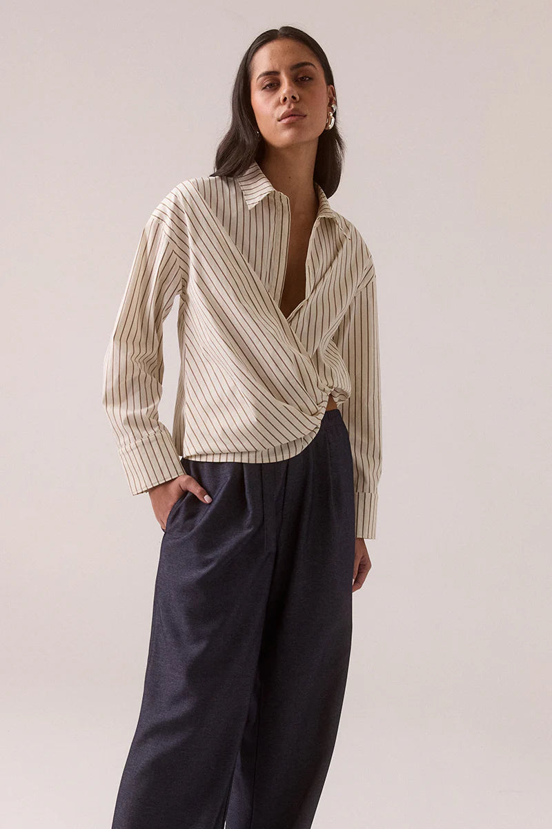 Taven Shirt - Latte Stripe | Sovere