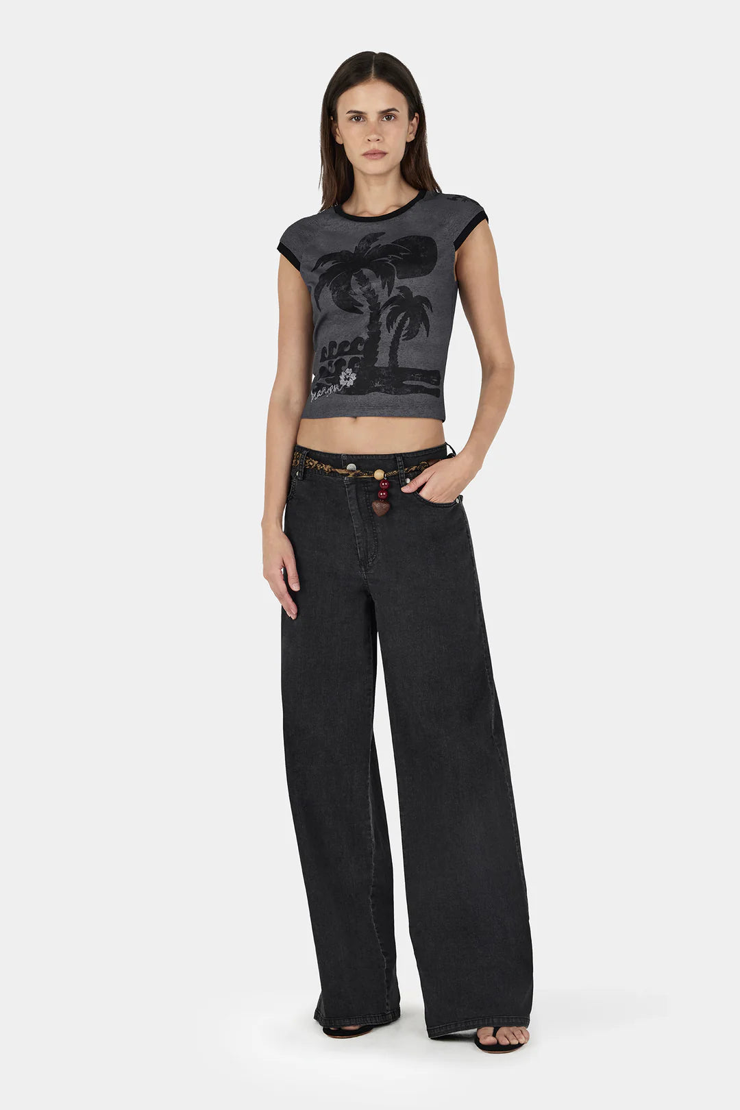 Jacob Tee Vintage Charcoal | Hansen & Gretel