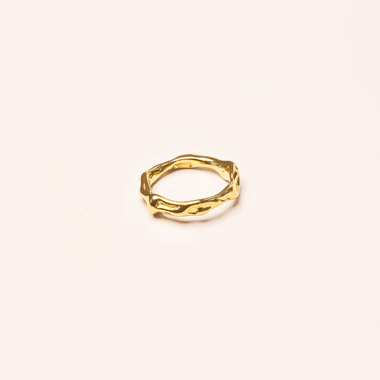 Riviera Stacking Ring in 18k Gold Plated | We Are Emte