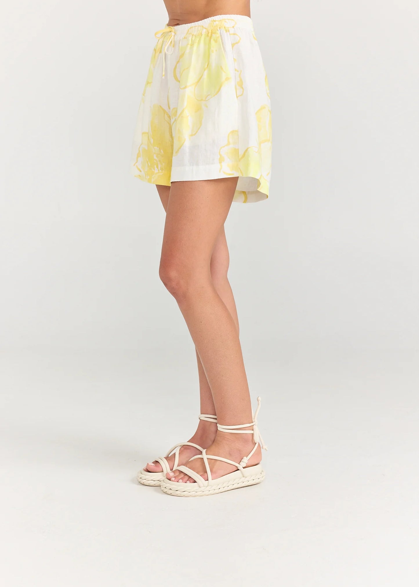 Simba Short Lily Floral | Pippa Ridley