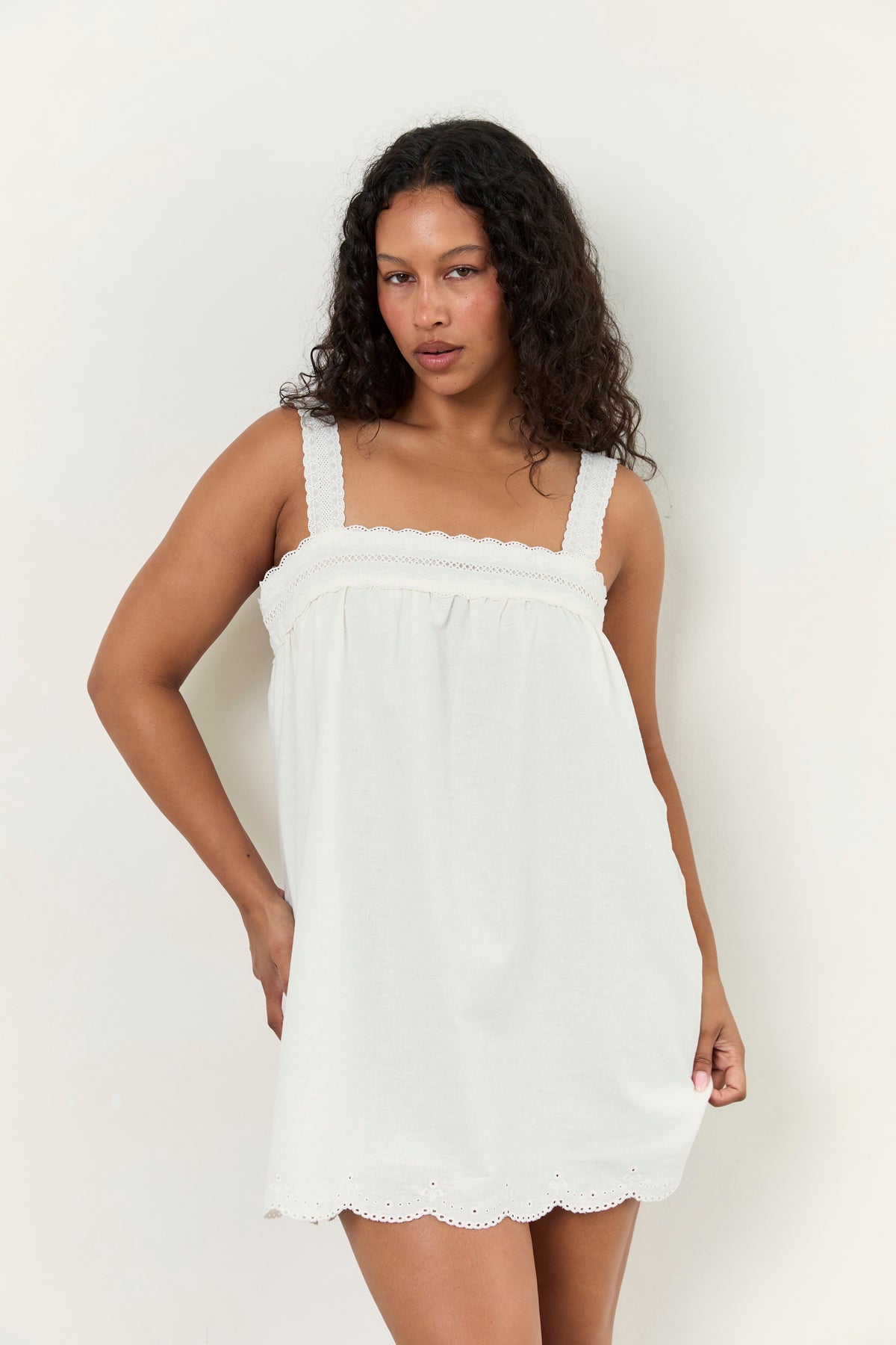 Francesca Mini Dress - Blanc | Juni