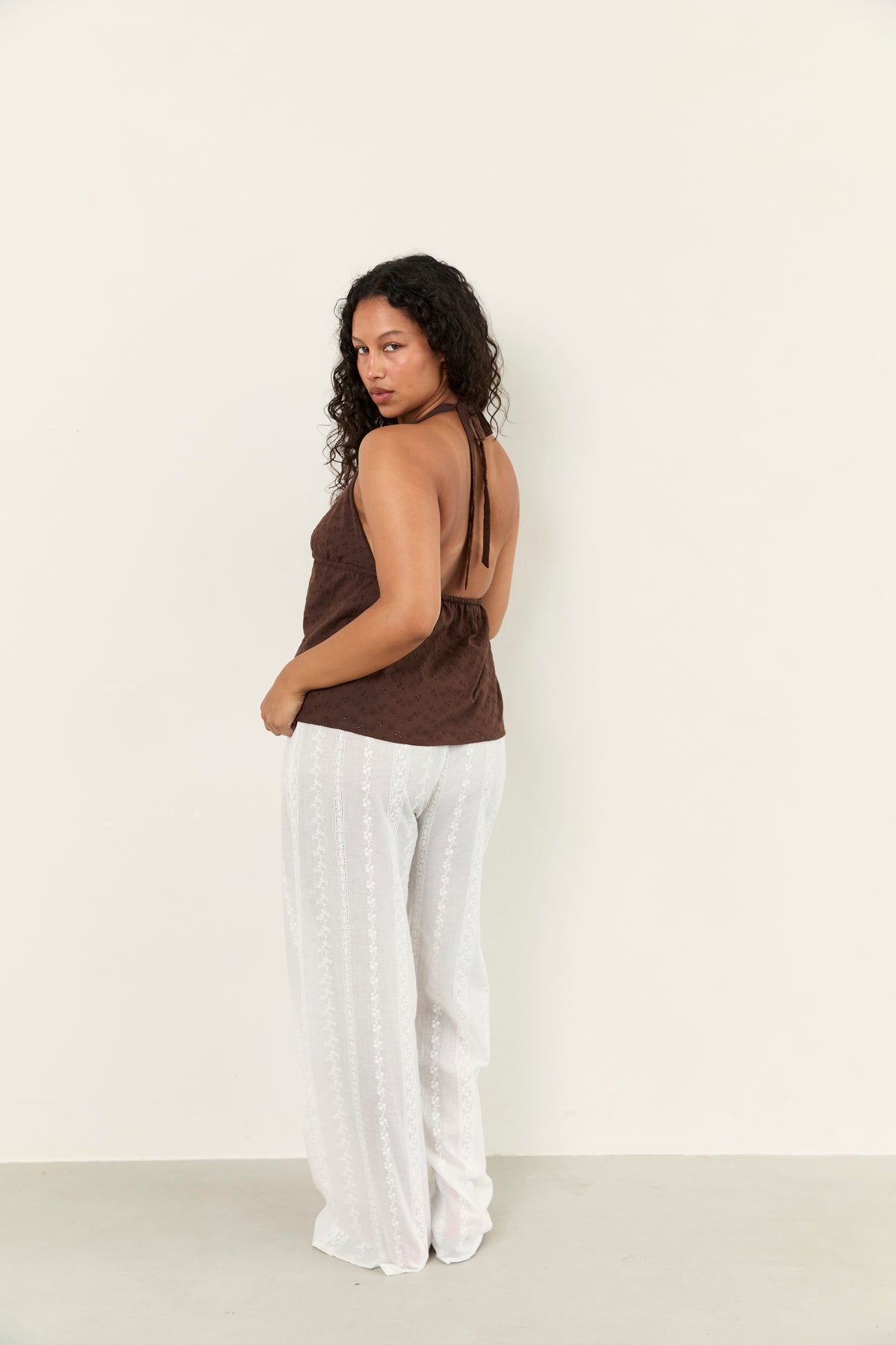 Aimee Halter Top - Espresso | Juni