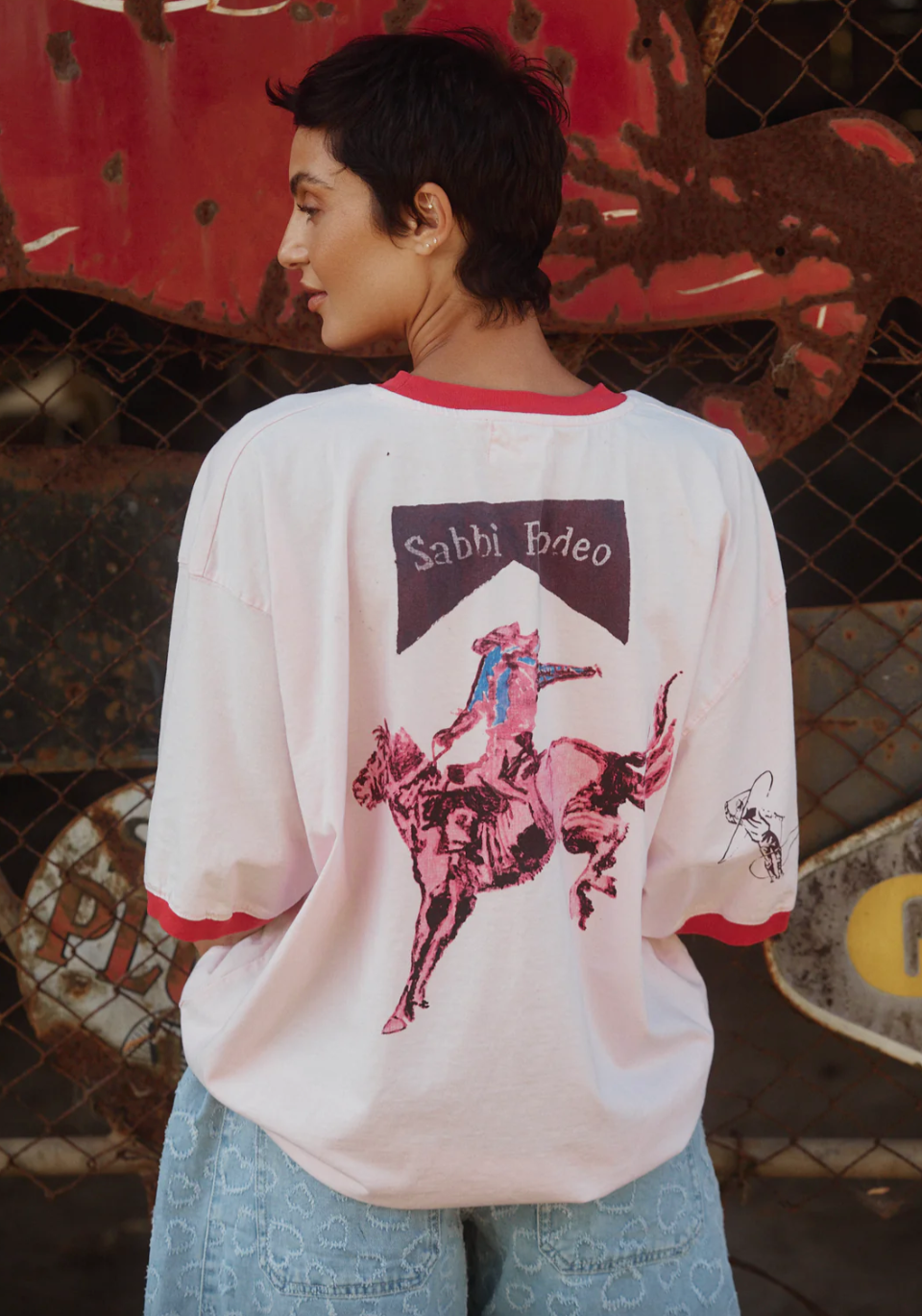 The Very Oversized Champagne Cowboy Tee | Sabbi