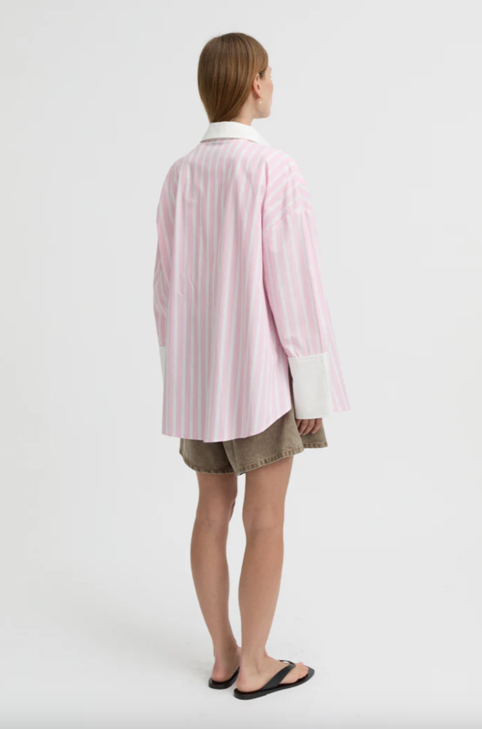 Julienne Short Brown | Blanca