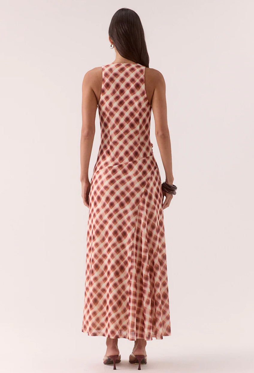 Euphoria Dress Check | Sovere