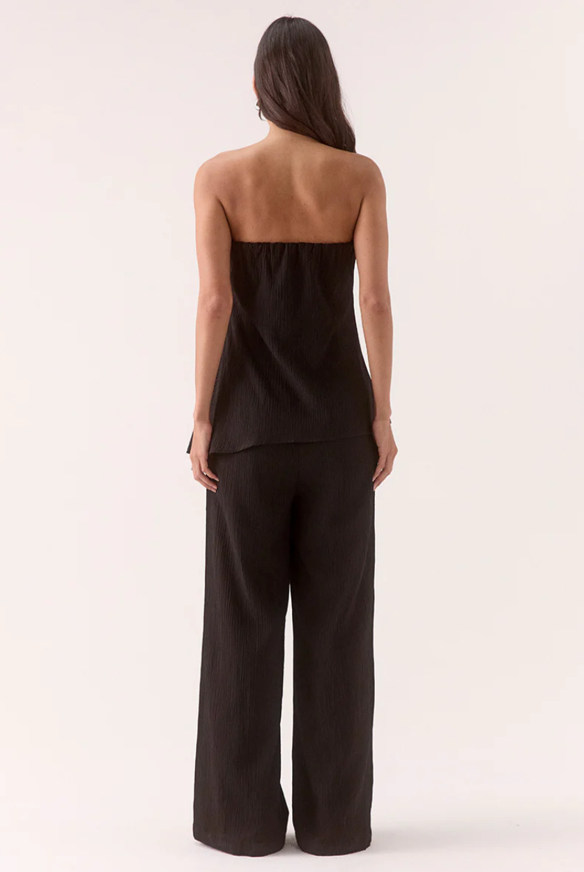 Aine Top Black | Sovere