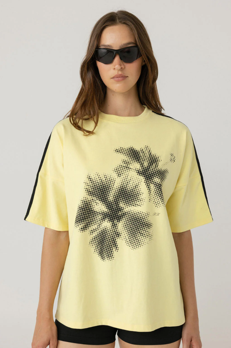 Hibiscus T-Shirt Butter/Black - Pinky & Kamal